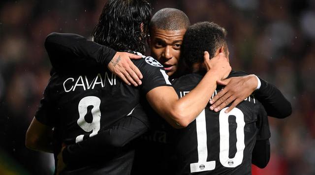 石破天惊！泰勒·亚当斯43米吊射破门为本赛季英超最远进球