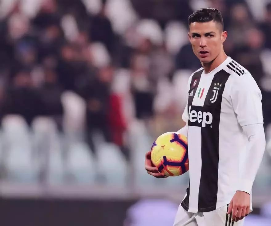 媒体人：王钰栋签欧洲经纪公司有足协的推动，只给了短期授权