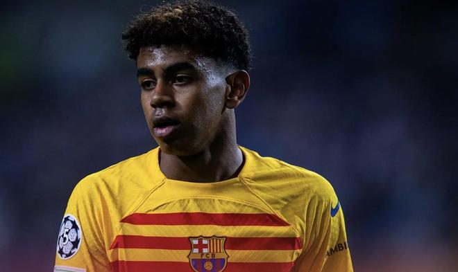 3-2伯恩茅斯，桑德兰队史首次英超联赛两球落后逆转取胜（桑德兰英超史首次两球落后逆转，3-2击败伯恩茅斯）