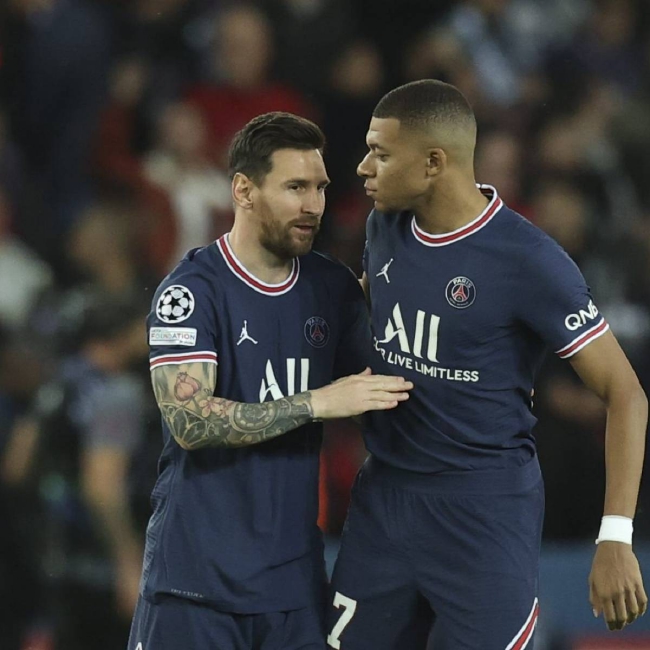 刘诚宇：和新疆队对抗蛮吃力，我要让自己变得更加强大（刘诚宇：对抗新疆压力不小，我要变得更强）