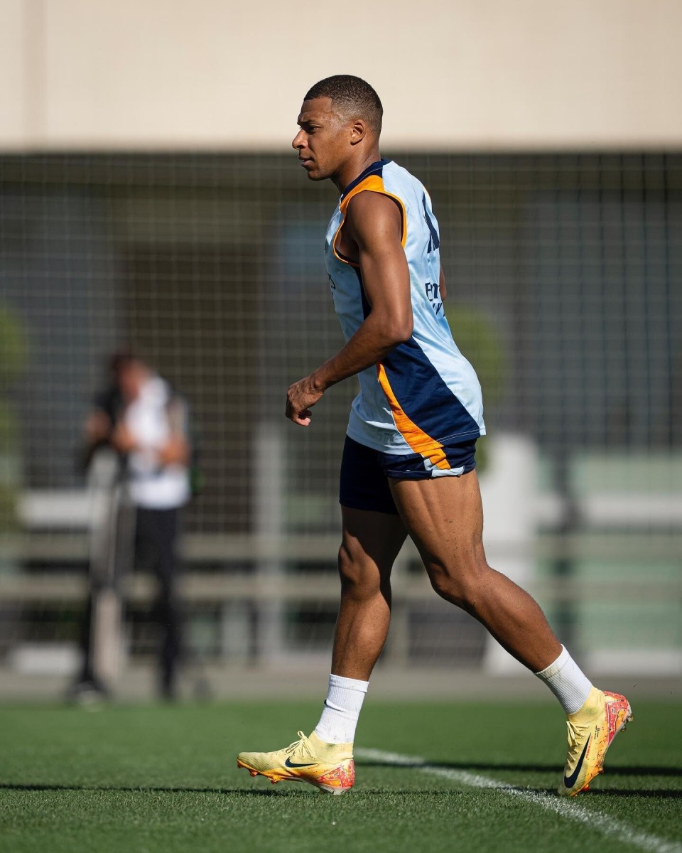 马内：从没见过像菲尔米诺那般无私谦逊的人，他对我影响很深（马内：菲尔米诺的无私与谦逊前所未见，对我影响深远）